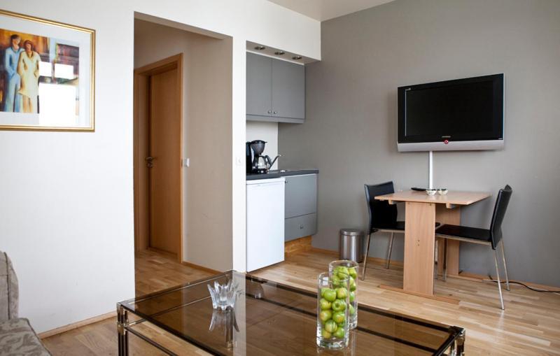 Hotel Ibudir Apartments 아퀴레이리 외부 사진