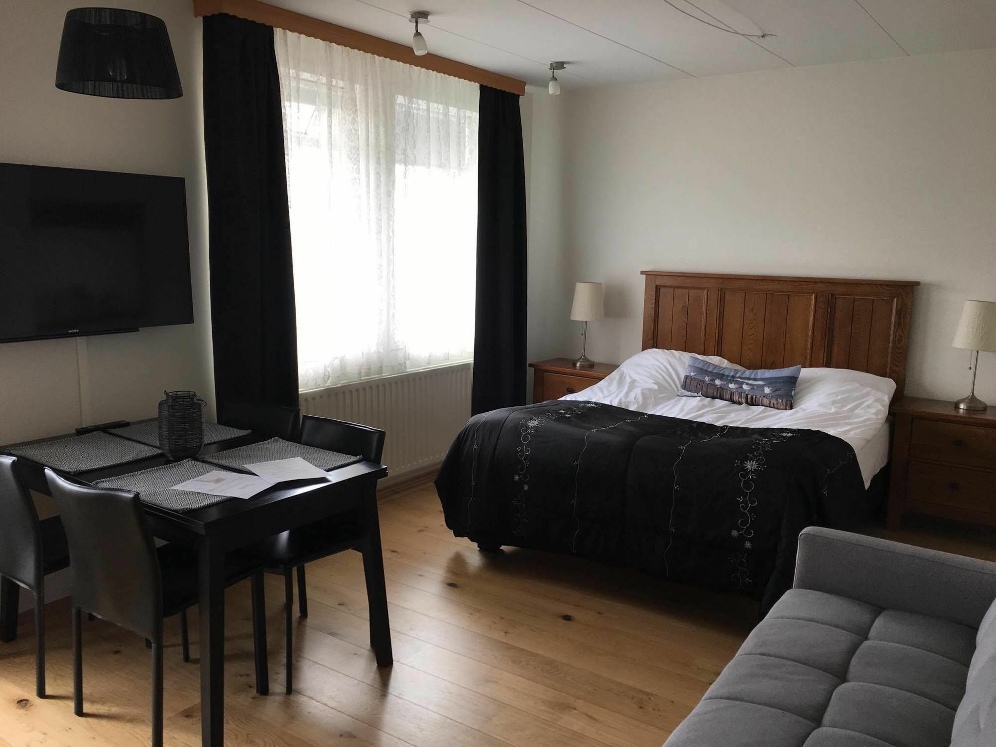 Hotel Ibudir Apartments 아퀴레이리 외부 사진